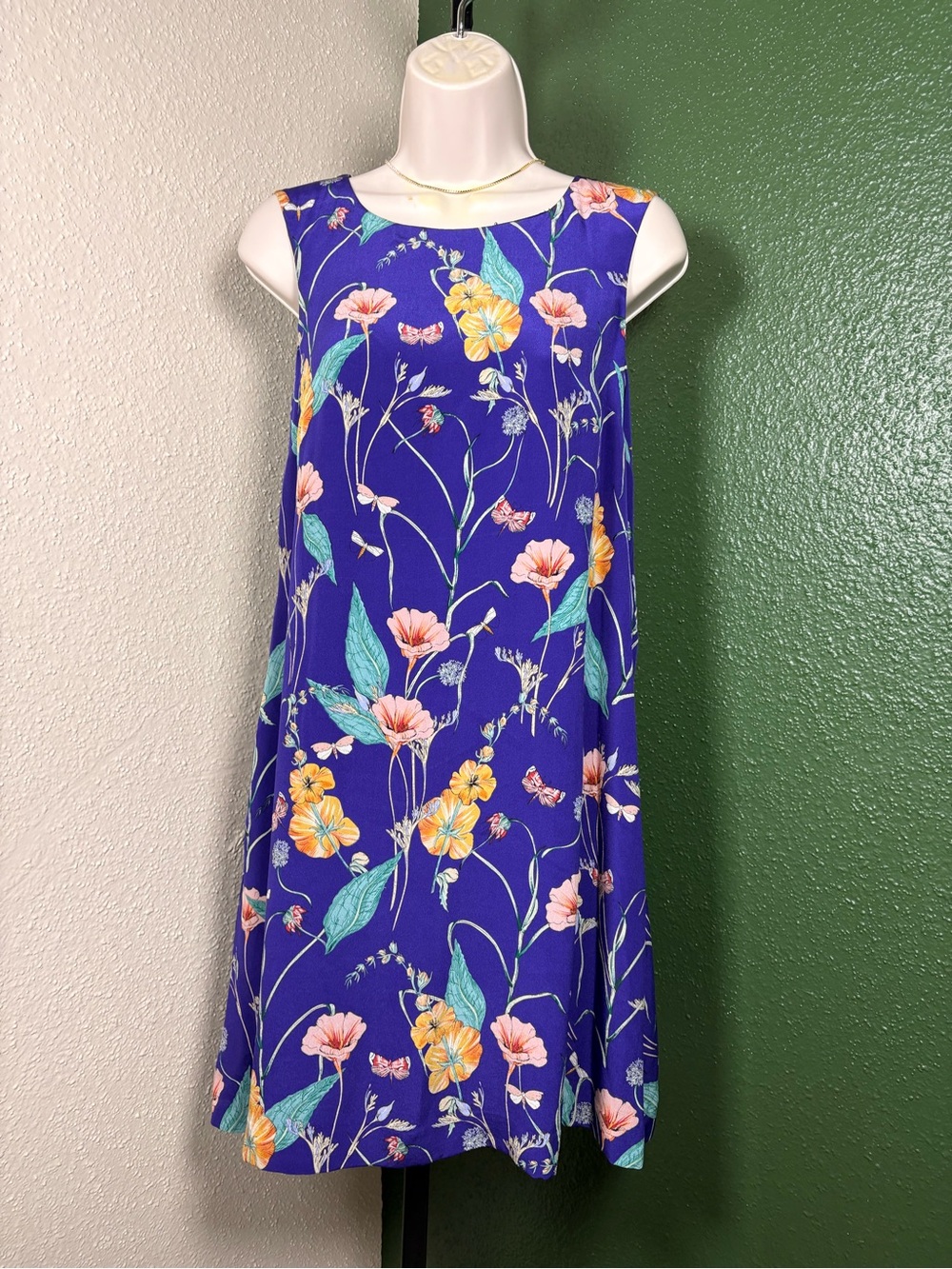 Sleeveless Floral A-Line Dress in Royal Blue